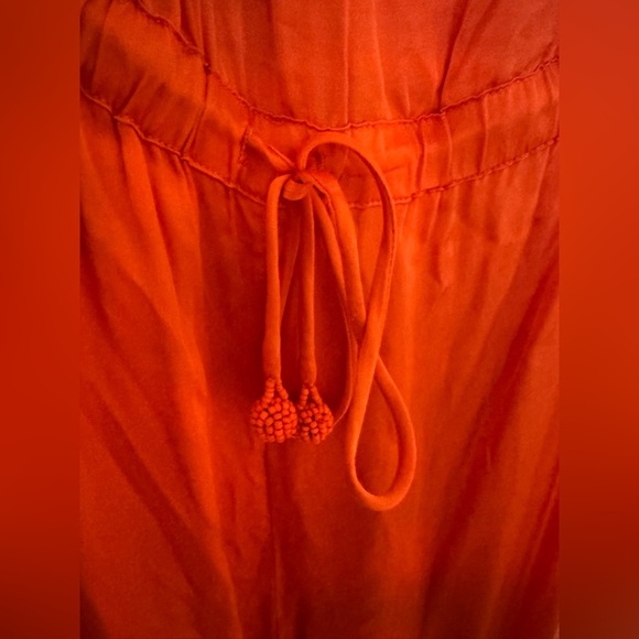 Farm Rio x Anthropologie One Shoulder Jumpsuit Satin Feel Orange Size Medium EUC - Picture 7 of 10